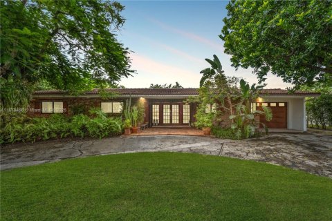 Villa ou maison à North Miami, Floride 3 chambres, 190.26 m2 № 1920701