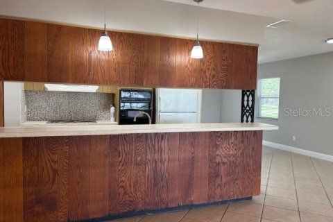 House in Tampa, Florida 3 bedrooms, 163.69 sq.m. № 1826925 - photo 9