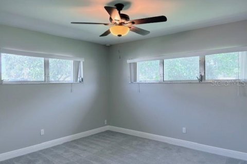 House in Tampa, Florida 3 bedrooms, 163.69 sq.m. № 1826925 - photo 13