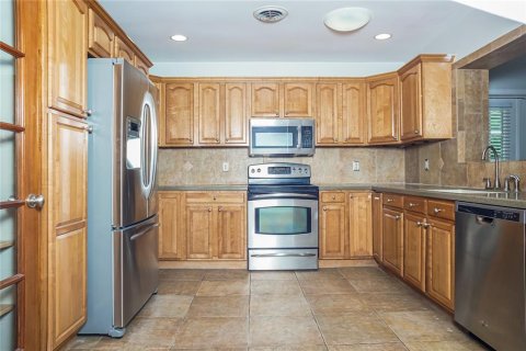 House in Bradenton, Florida 4 bedrooms, 202.06 sq.m. № 1810613 - photo 5