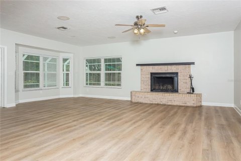 House in Bradenton, Florida 4 bedrooms, 202.06 sq.m. № 1810613 - photo 3