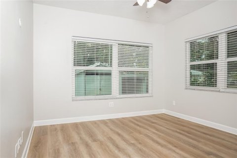 House in Bradenton, Florida 4 bedrooms, 202.06 sq.m. № 1810613 - photo 8
