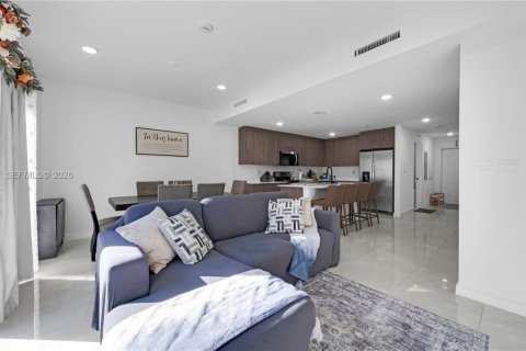 Снять в аренду таунхаус в Хомстед, Флорида 4 спальни, № 2005738 - фото 27