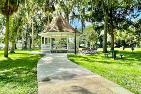 House in Oakland, Florida 3 bedrooms, 124.12 sq.m. № 1751601 - photo 25