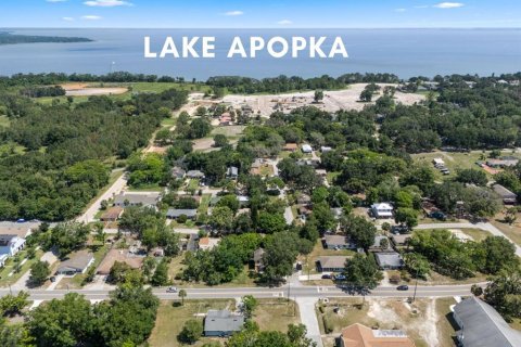 House in Oakland, Florida 3 bedrooms, 124.12 sq.m. № 1751601 - photo 24