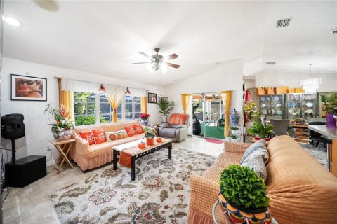Casa en venta en Port Charlotte, Florida, 3 dormitorios, 193.33 m2 № 1795966 - foto 20