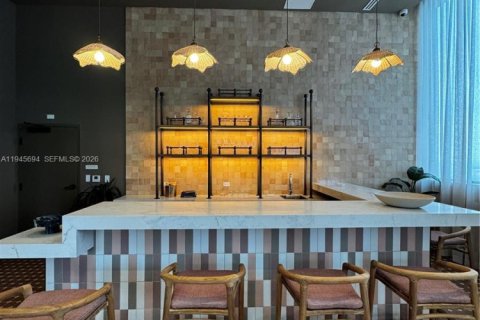 Снять в аренду кондоминиум в Майами, Флорида 2 спальни, 76.64м2, № 2002047 - фото 16