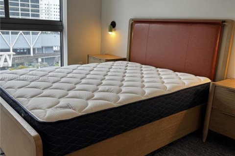 Снять в аренду кондоминиум в Майами, Флорида 2 спальни, 76.64м2, № 2002047 - фото 4