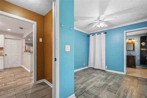 House in Winter Park, Florida 3 bedrooms, 120.96 sq.m. № 2267449 - photo 16