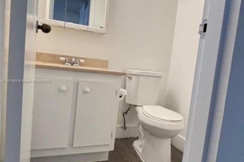 Copropriété à louer à Sunny Isles Beach, Floride: 1 chambre, 71.26 m2 № 1963215 - photo 17