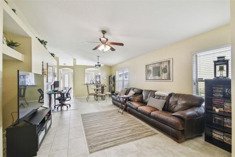 Casa en venta en Tampa, Florida, 3 dormitorios, 120.4 m2 № 1520605 - foto 6