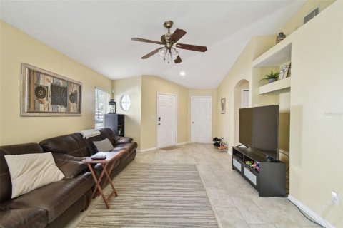 Casa en venta en Tampa, Florida, 3 dormitorios, 120.4 m2 № 1520605 - foto 4