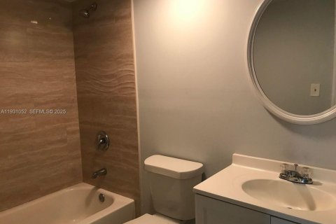 Снять в аренду кондоминиум в Уэст-Палм-Бич, Флорида 2 спальни, 65.77м2, № 1989771 - фото 9