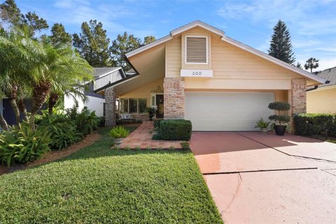 House in Longwood, Florida 3 bedrooms, 224.45 sq.m. № 1717956 - photo 1