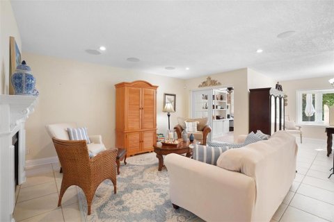House in Longwood, Florida 3 bedrooms, 224.45 sq.m. № 1717956 - photo 12
