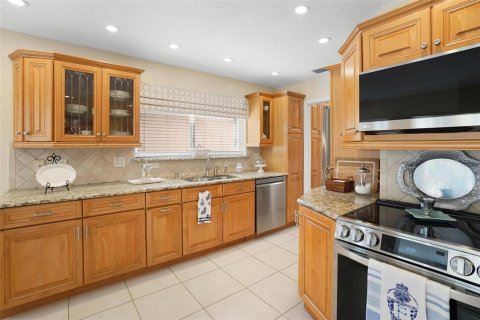House in Longwood, Florida 3 bedrooms, 224.45 sq.m. № 1717956 - photo 25