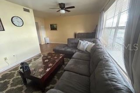 Condo in Saint Petersburg, Florida, 1 bedroom  № 1402356 - photo 7