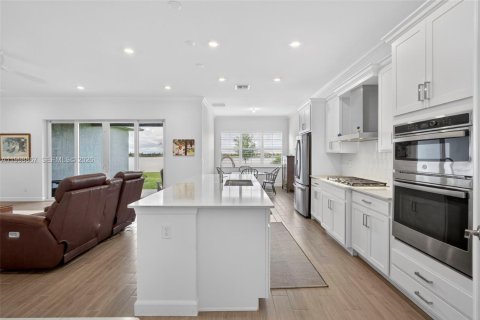 House in Loxahatchee Groves, Florida 6 bedrooms, 340.21 sq.m. № 2068775 - photo 28