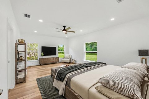 Casa en venta en Dade City, Florida, 4 dormitorios, 261.52 m2 № 2116330 - foto 22