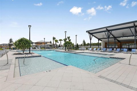 Townhouse in Lutz, Florida 3 bedrooms, 154.87 sq.m. № 1630667 - photo 29