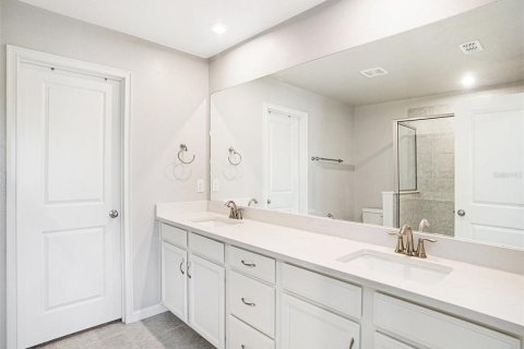 Townhouse in Lutz, Florida 3 bedrooms, 154.87 sq.m. № 1630667 - photo 14