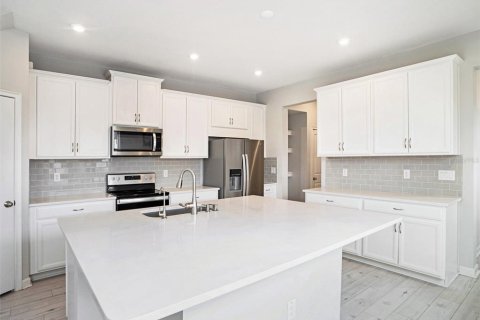 Townhouse in Lutz, Florida 3 bedrooms, 154.87 sq.m. № 1630667 - photo 10