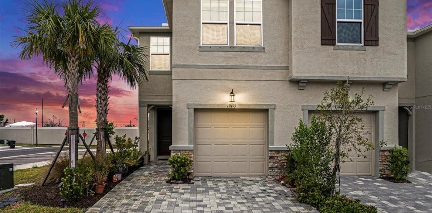 Townhouse in Lutz, Florida 3 bedrooms, 154.87 sq.m. № 1630667