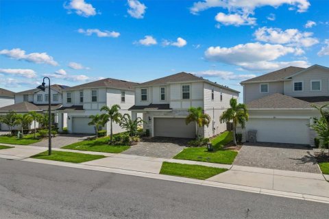 Villa ou maison à vendre à Davenport, Floride: 7 chambres, 304.91 m2 № 2141922 - photo 5