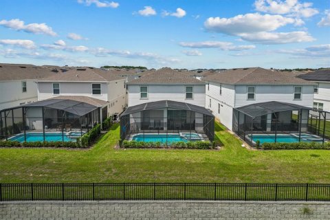 Villa ou maison à vendre à Davenport, Floride: 7 chambres, 304.91 m2 № 2141922 - photo 9