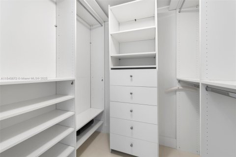 Condominio en venta en Miami Beach, Florida, 2 dormitorios, 102.47 m2 № 1050857 - foto 15