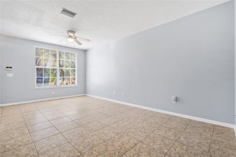 Townhouse in Riverview, Florida 2 bedrooms, 126.35 sq.m. № 1901116 - photo 6