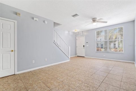 Townhouse in Riverview, Florida 2 bedrooms, 126.35 sq.m. № 1901116 - photo 5