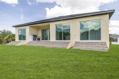 Villa ou maison à vendre à Port Charlotte, Floride: 4 chambres, 171.13 m2 № 2206494 - photo 6