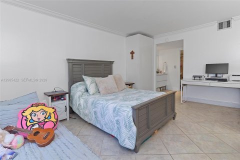 Condominio en alquiler en Miami, Florida, 2 dormitorios, 102.19 m2 № 2339935 - foto 20