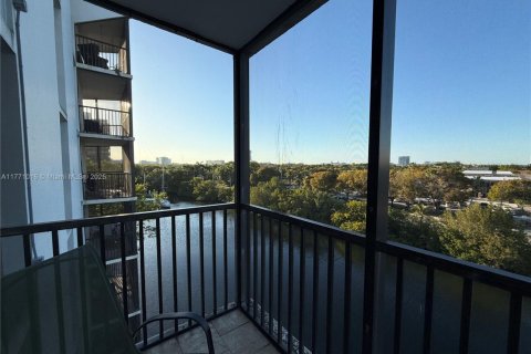 Condominio en venta en Aventura, Florida, 2 dormitorios, 92.34 m2 № 1726470 - foto 3
