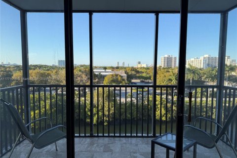 Condominio en venta en Aventura, Florida, 2 dormitorios, 92.34 m2 № 1726470 - foto 4