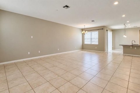 Touwnhouse à louer à Windermere, Floride: 3 chambres, 177.63 m2 № 2416888 - photo 15