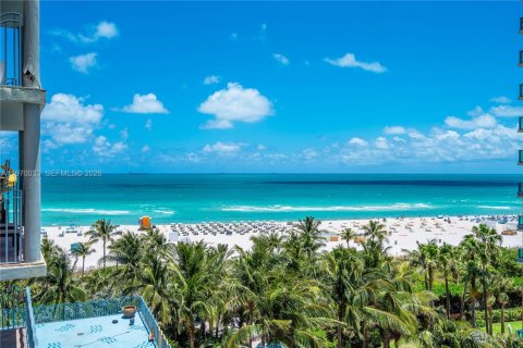 Снять в аренду кондоминиум в Майами-Бич, Флорида 2 спальни, 161.65м2, № 2030822 - фото 2