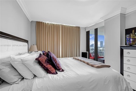 Снять в аренду кондоминиум в Майами-Бич, Флорида 2 спальни, 161.65м2, № 2030822 - фото 27