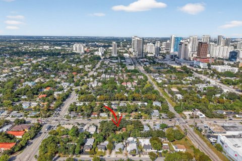 House in Fort Lauderdale, Florida 2 bedrooms, 128.58 sq.m. № 2080678 - photo 14