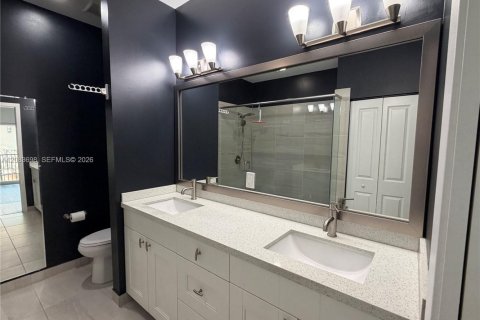 Touwnhouse à louer à Fort Lauderdale, Floride: 3 chambres, 187.11 m2 № 2351177 - photo 18