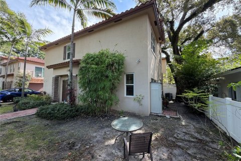 Touwnhouse à louer à Fort Lauderdale, Floride: 3 chambres, 187.11 m2 № 2351177 - photo 4