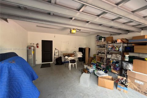 Touwnhouse à louer à Fort Lauderdale, Floride: 3 chambres, 187.11 m2 № 2351177 - photo 28