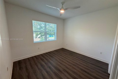 Touwnhouse à louer à Fort Lauderdale, Floride: 3 chambres, 187.11 m2 № 2351177 - photo 21