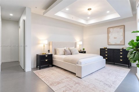 Touwnhouse à vendre à Coral Gables, Floride: 3 chambres, 276.48 m2 № 2397235 - photo 17
