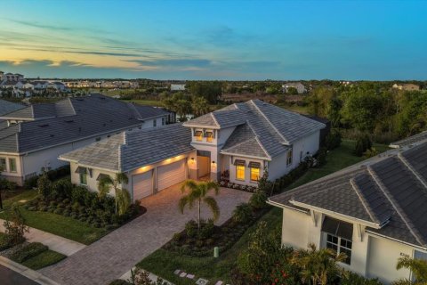 Villa ou maison à vendre à Sarasota, Floride: 4 chambres, 261.61 m2 № 2141423 - photo 11