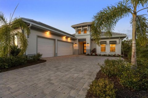 Villa ou maison à Sarasota, Floride 4 chambres, 261.61 m2 № 2141423