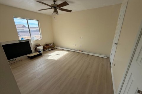 Condo in Winter Haven, Florida, 2 bedrooms  № 2368757 - photo 8