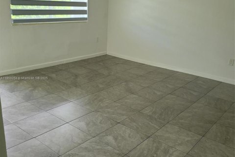 Appartement à louer à Miami, Floride: 2 chambres № 1874838 - photo 3