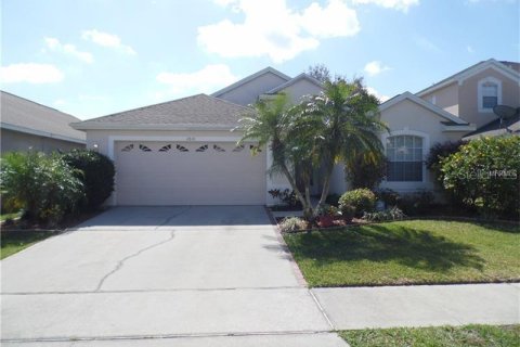 Casa en alquiler en Orlando, Florida, 4 dormitorios, 166.11 m2 № 1893880 - foto 1